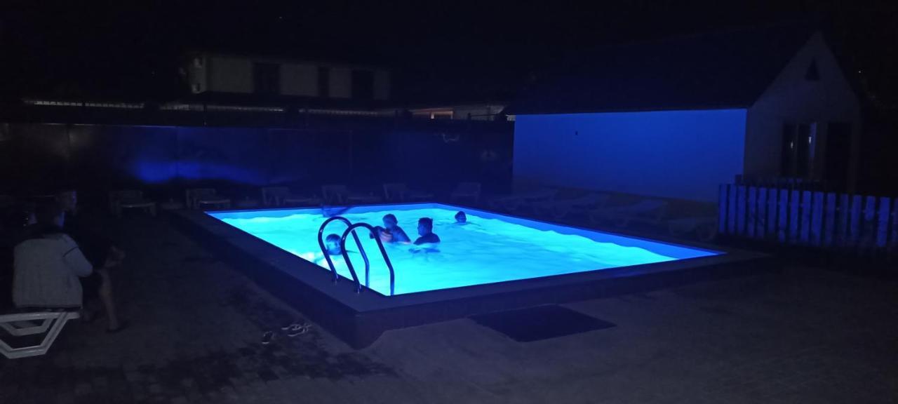 קפצ'אגאי Malibu Guest House מראה חיצוני תמונה