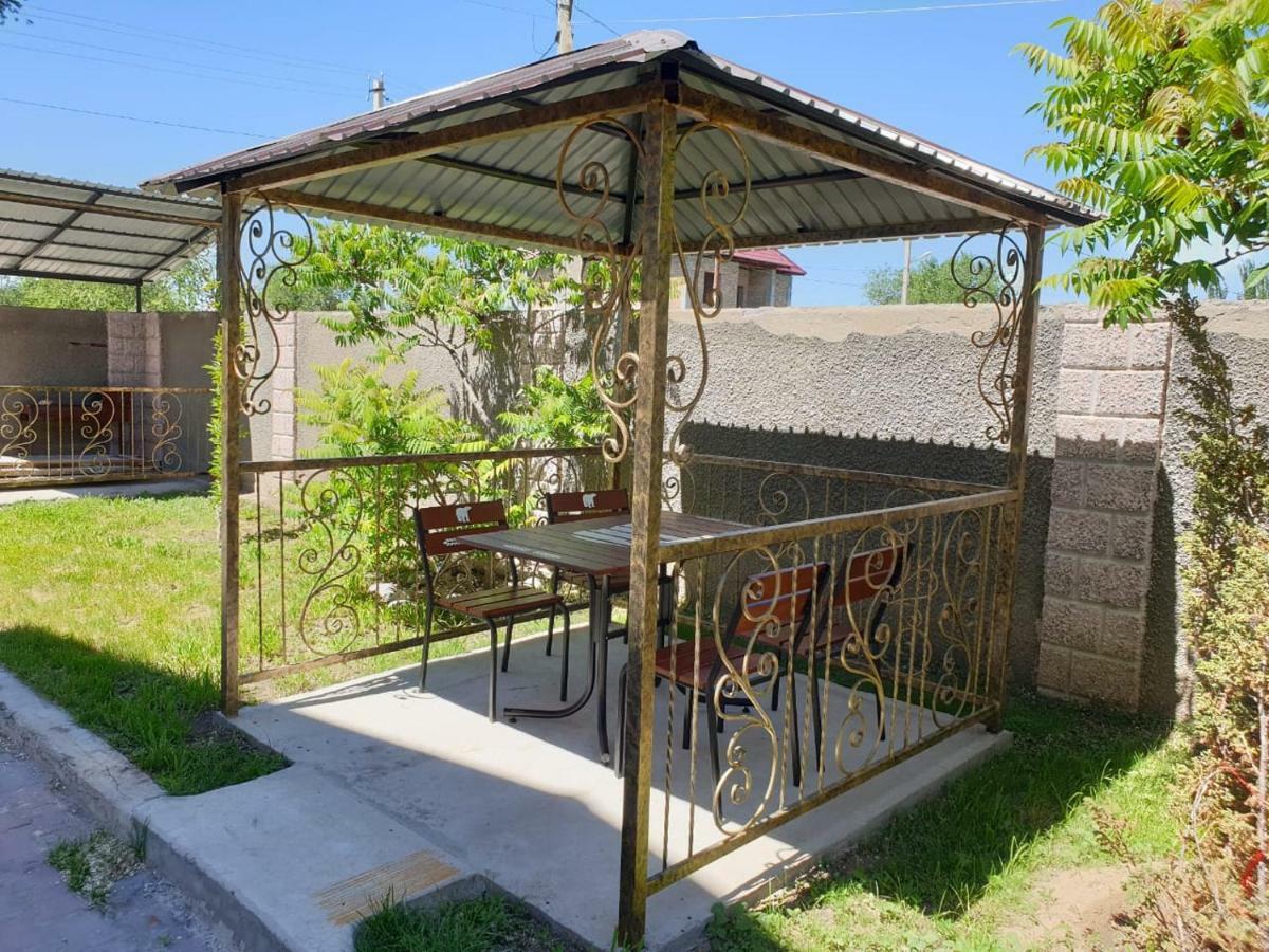 קפצ'אגאי Malibu Guest House מראה חיצוני תמונה